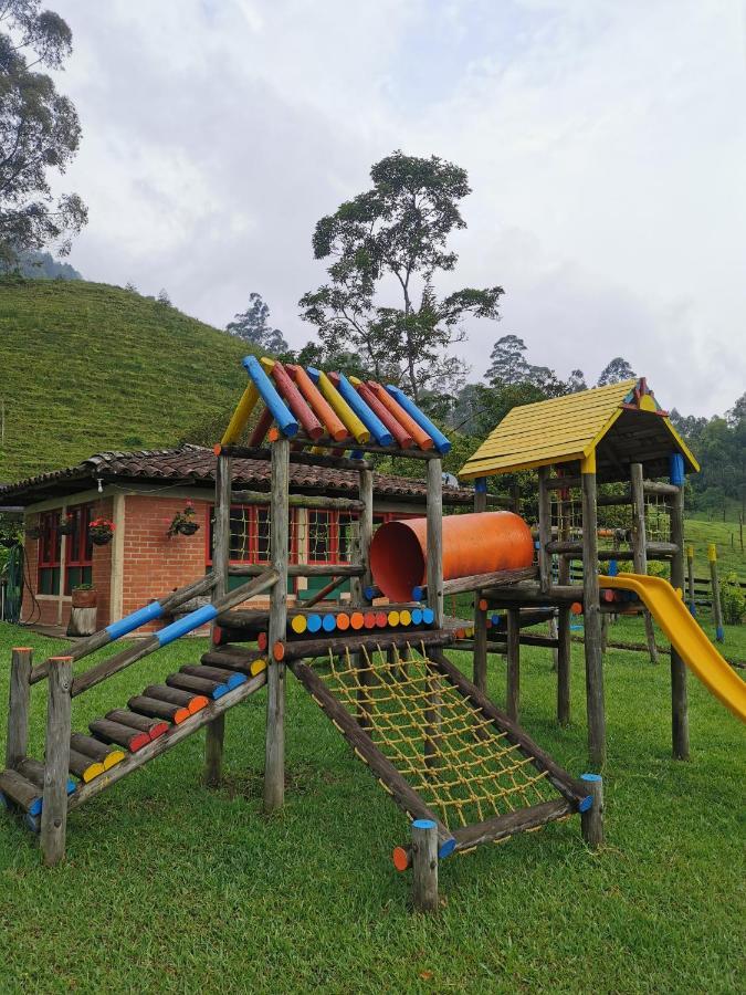 Finca La Playa Ecohotel - Experiencia Campestre - ซาเลนโต ภายนอก รูปภาพ